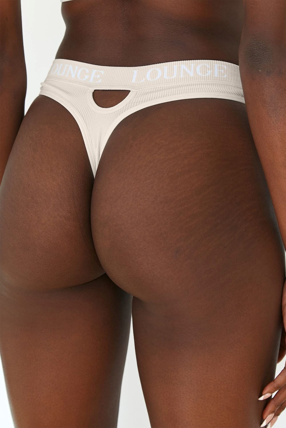 Lounge Underwear Seamless String Oatmeal | DQKA-38461